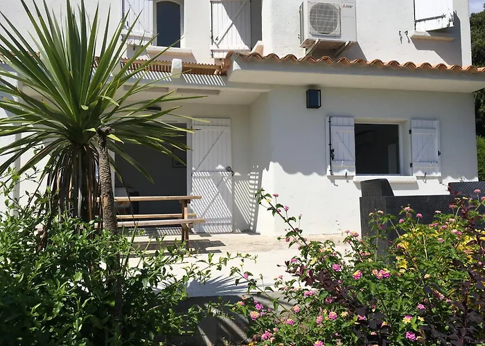 Marina Di Fiori By Intendance Excellency * Porto-Vecchio (Corsica)